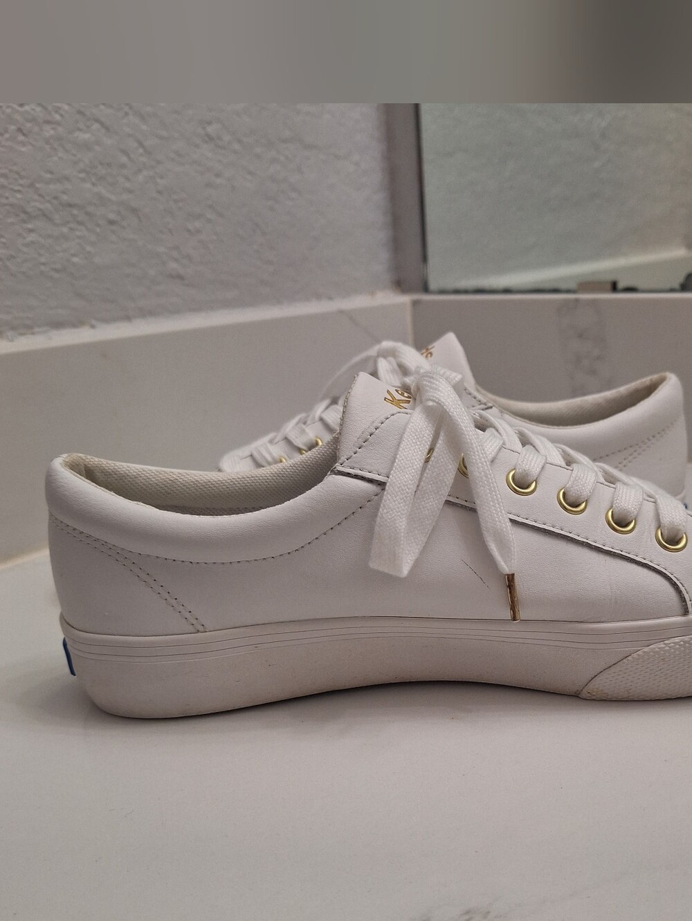 Keds Jump Kick Leather Sneakers Women’s Size 9 White Gold Eyelets WH63681 - Picture 6 of 8